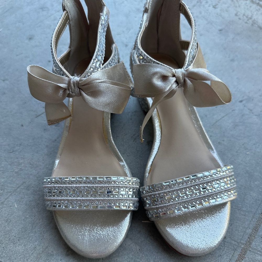 Gianni Bini Girls Shoes